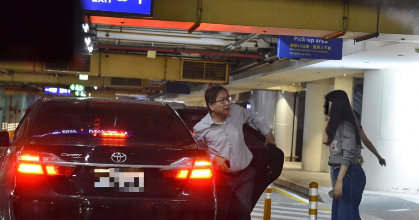 民眾投訴,監察委員林郁容涉要求監察院公務車接送2名友人赴機場。(圖/翻攝自林國春臉書粉絲團)