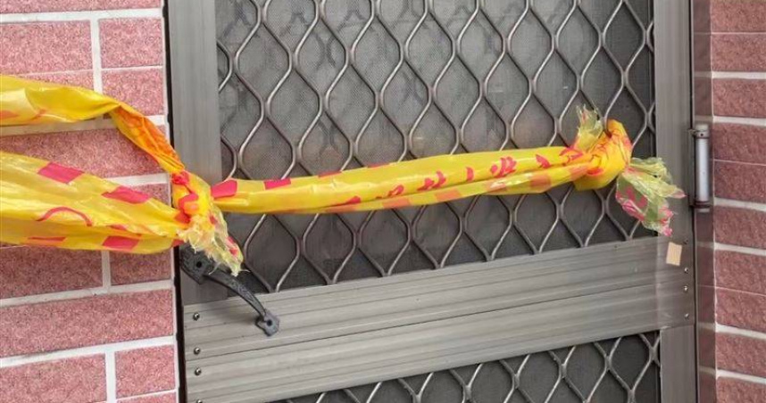 高雄大社區發生離奇命案，女子陳屍租屋處，同居男友砸醫院動機成謎。（圖／翻攝畫面）