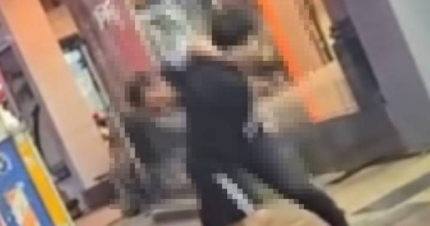 遭劉姓客運司機毆打的黃姓高中生姑姑點名詹江村、黃瓊慧帶風向。（圖／翻攝自Threads）