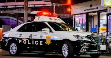 日本大阪府北區芝田「Brand Off 大阪梅田店」23日發生大規模貴金屬竊盜案，警方正全力追查嫌犯下落。（示意圖／photoAC）