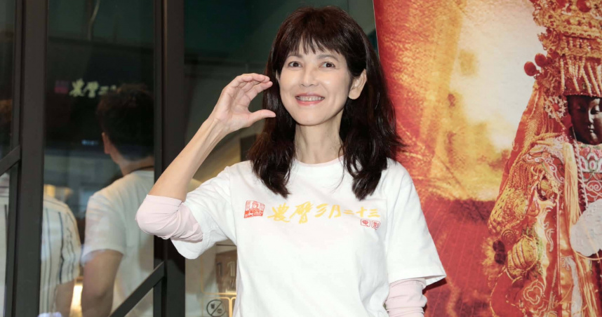 陳明真氣色極好，還分享了自己的保養方式。（圖／娛樂組攝）