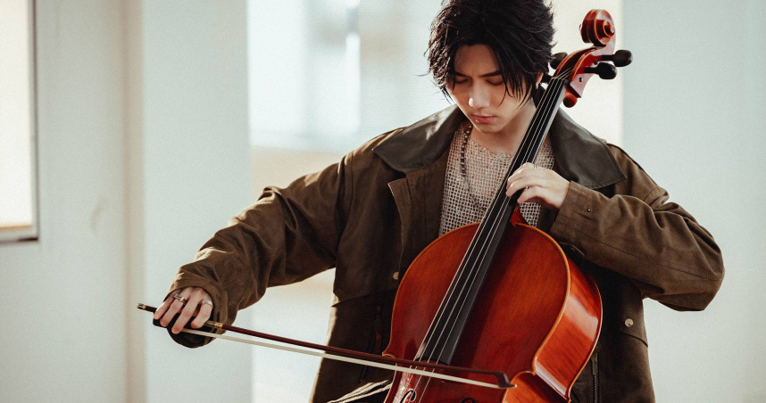 黃霆睿因車禍手部受傷，自爆會用周杰倫的新歌自主復健。（圖／相映音樂提供）