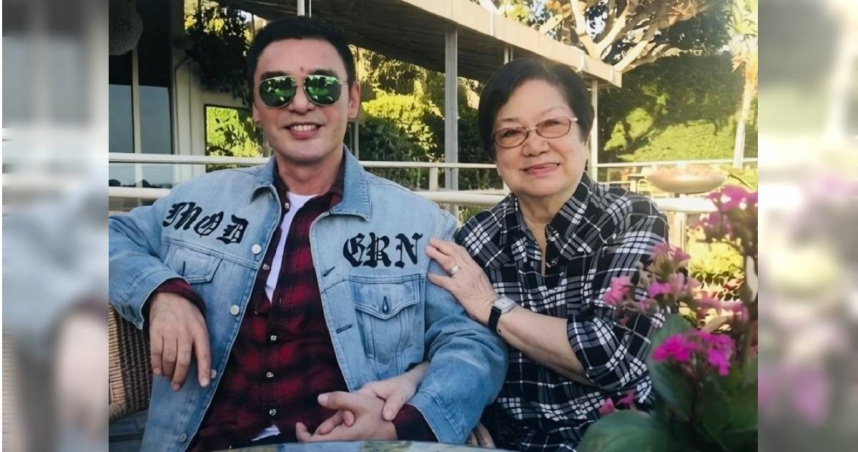 鍾鎮濤悲認101歲母離世　曬母子合照吐心聲：很難強顏歡笑