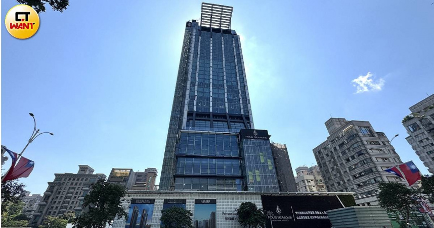 CTWANT盤點明年底前預估將有7間新飯店接力開幕，其中最受矚目的便是台北101對面的台北四季酒店。（圖／黃耀徵攝）