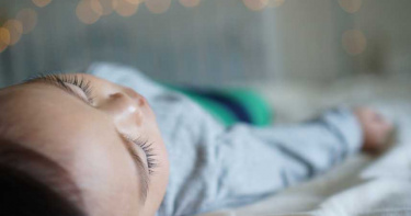 5歲兒不乖關狗籠!惡爸媽「澆淋沸水」管教 全身75%燙傷喪命