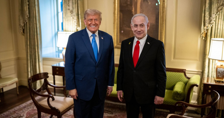 美國總統川普與以色列總理納坦雅胡進行會談。（圖／翻攝自臉書／The White House）