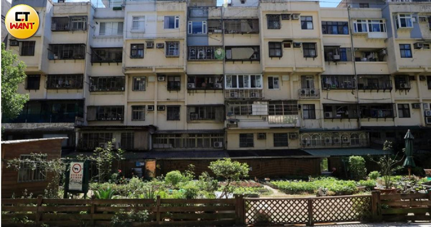 內政部「老宅延壽機能復新計畫」有望為老公寓、老透天注入一線生機。圖僅示意，非指涉特定建築。（示意圖／周志龍攝）