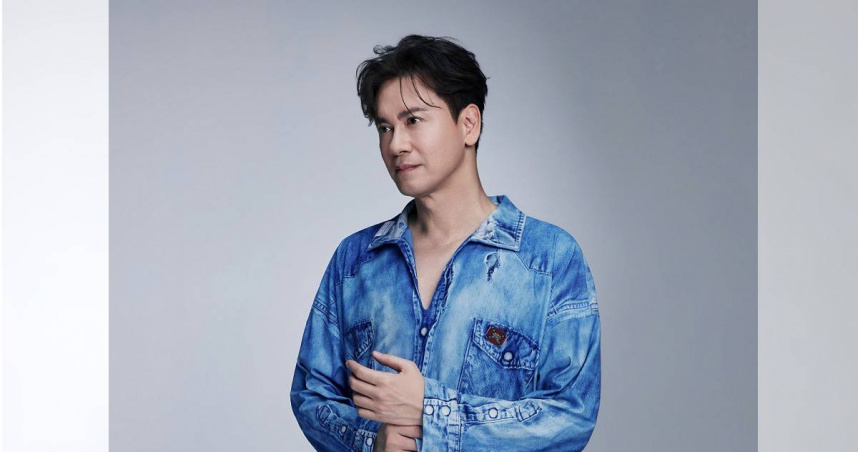 李聖傑繼23年前經典神曲〈痴心絕對〉後，與蔡伯南再度合作新歌〈晚成〉。（圖／華納音樂提供）