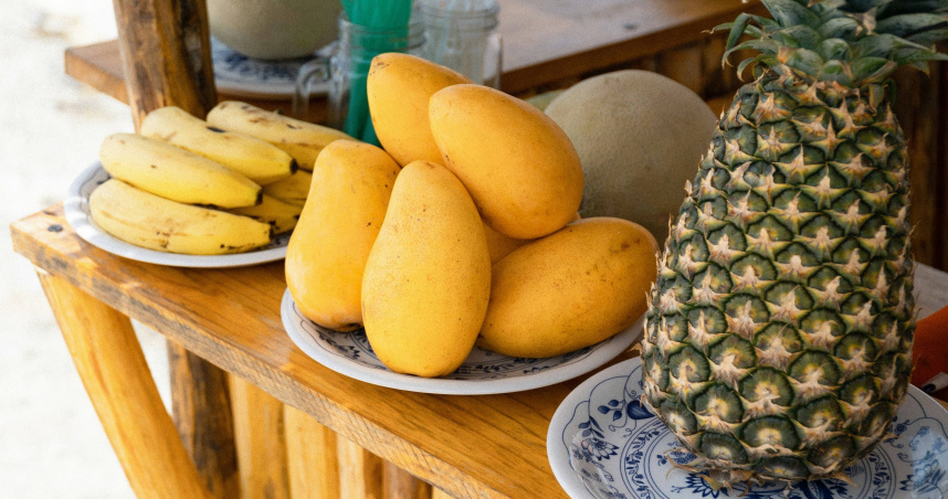生鮮水果不可帶回台灣。（示意圖／unsplash）