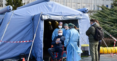 心肌受病毒感染!美首名確診死者 解剖發現「心臟破裂」