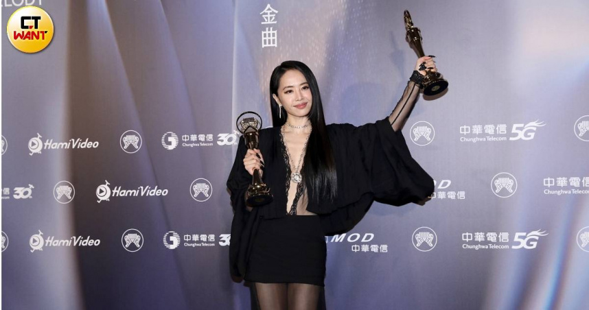 金曲37／蔡依林睽違19年再度封后　金句連發：把噪聲當畫筆、創作屬於自己的風景