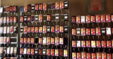 大陸一名前工程師走歪路，買200多支手機，再安裝他自己編寫的搶票程式，短短1年半時間非法獲利超過人民幣1600萬元（約新台幣7200萬元）。（圖／翻攝自微博／央視新聞）