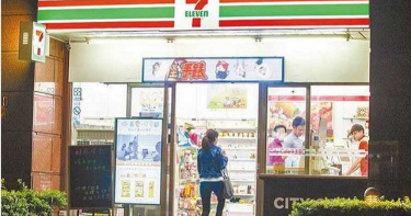 客家演員謝宗達詐編劇14萬 超商偷飯糰又被抓包