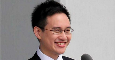 請辭回台參選2022議員選舉?「口譯哥」趙怡翔臉書曝心聲
