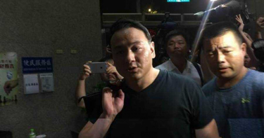 白狼之子張瑋旅行社涉假交流案 北檢今搜索約談
