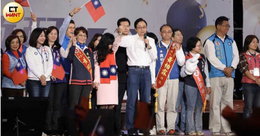 高雄選前之夜 張善政爆妻子遭網路霸凌痛哭2小時