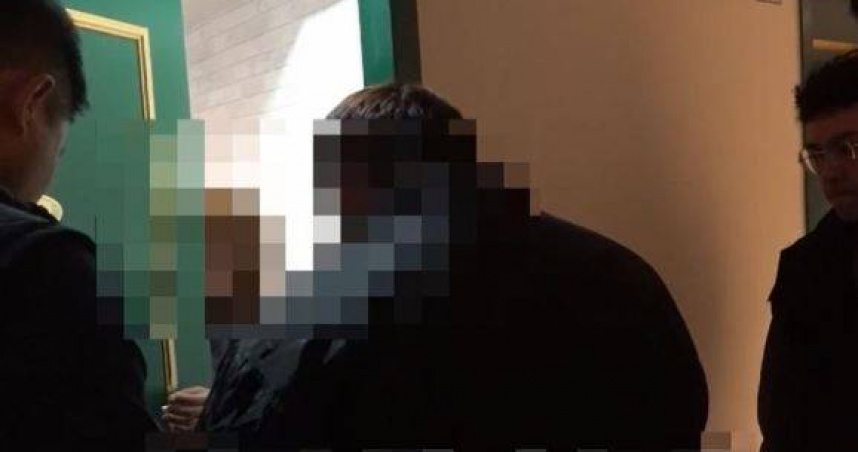 警方在藥頭女友家埋伏，當場逮獲陳男移送法辦，檢方近日偵結將提起公訴。（圖／翻攝畫面）