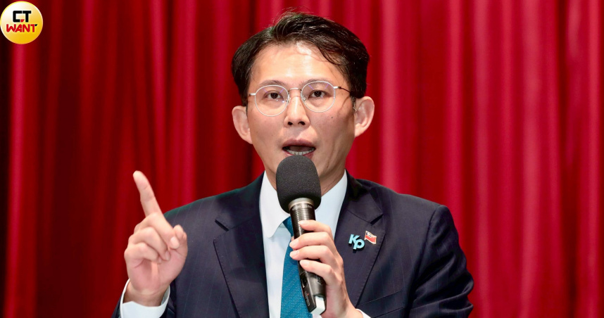 民眾黨主席黃國昌喊話執政者，跨越黨派分歧共同守護台灣的自由民主與整體利益。（資料圖／黃耀徵攝）