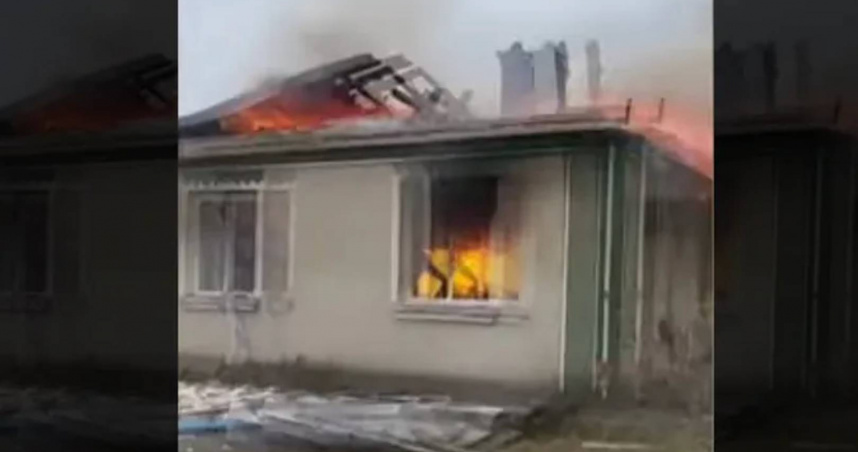 烏克蘭特種警察部隊KORD副指揮官父母居住的民宅被飛彈炸毀。（圖／翻攝自kp.ua）