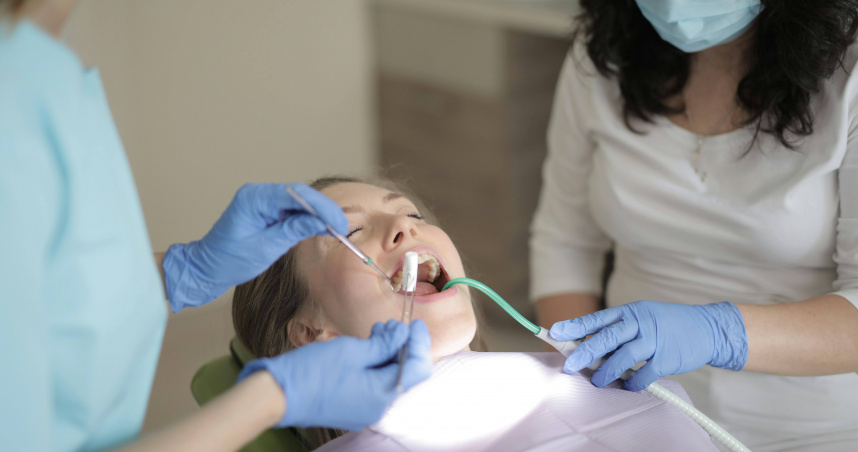 蛀牙會傳染是真的。（示意圖／Pexels）