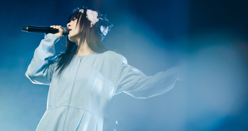 白安開唱遇浪漫初雪　憶亡父落淚：最難唱的歌