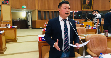 新北振興方案搶三倍券 議員痛批那是三倍「倦」