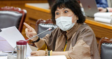 葉毓蘭酸蔡英文 讓台灣人吃瘦肉精吃到「百毒不侵」