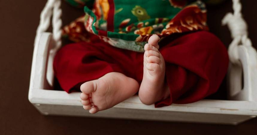 國外一項新研究發現，遭受過腦震蕩（即使是輕微腦震蕩）的孩子，成年後接受高等教育的可能性降低15％。（示意圖／pixabay）