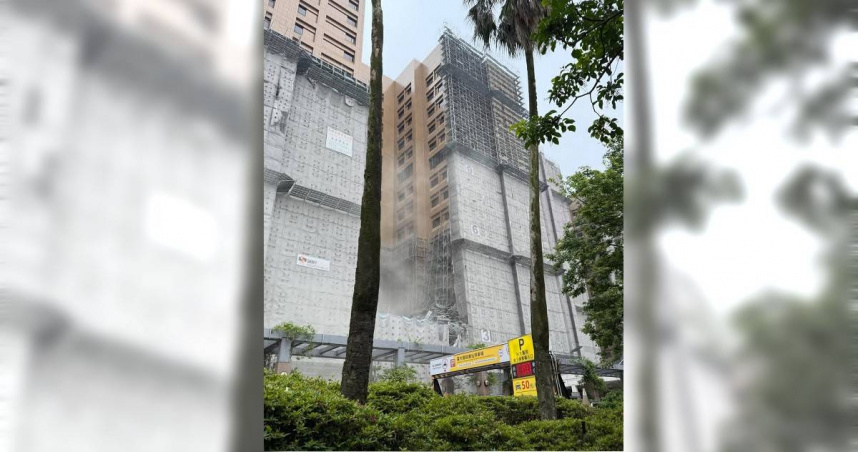 北市中正區台大醫院外牆工程21日下午驚傳鷹架倒塌，下午驚傳有移工失聯。（圖／翻攝自Threads @emilylai224）