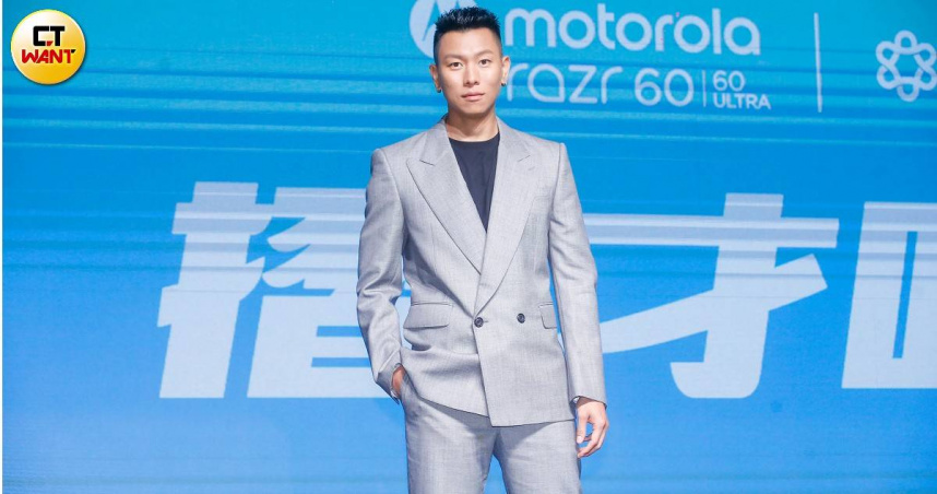 瘦子擔任手機品牌代言人。（圖／趙文彬攝）