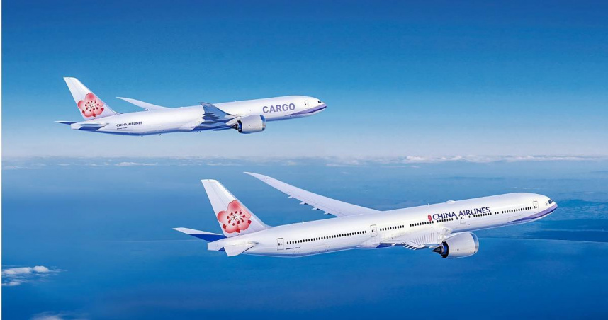 華航的CI-851班機，原先預定從桃園飛往清邁，結果疑似因為飛機的右邊引擎故障，緊急轉降香港機場。（示意圖／報系資料照）