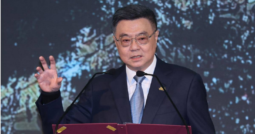 台灣關稅稅率仍未揭曉，前中廣董事長趙少康爆料「收到的消息台灣就是32％」，行政院發言人李慧芝表示，台灣迄今並未收到美國對等關稅稅率的通知。圖為行政院長卓榮泰。（圖／報系資料照）