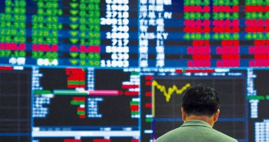 台股加權指數25日終場下跌9.35點，收在2萬3364.83點。（圖／報系資料照）