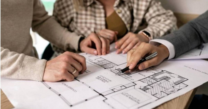 根據內政部最新資料顯示，上半年全台建物買賣移轉棟數共13萬151棟，年減26.4%。（圖／翻攝Pexels）