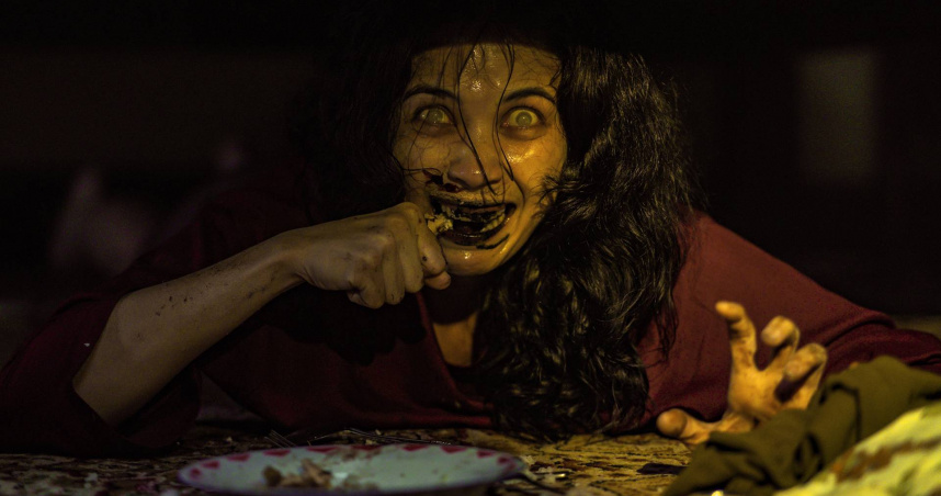 《大婢咒》印尼女星丁達坎亞德維難忘這場「啃骨戲」，直呼好享受！（圖／威視）