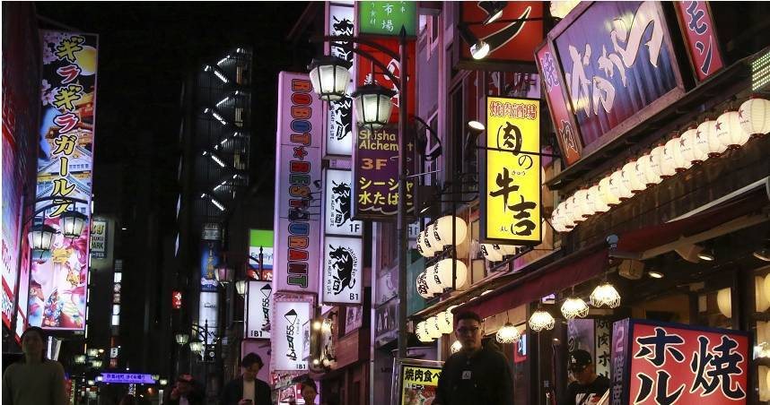 一名日本女網友日前行經東京歌舞伎町時，接連遭陌生男子搭訕。（示意圖／達志／美聯社）