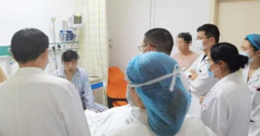他口腔潰瘍快一年 下體也狂湧出「白水泡」…一查竟是這「致命病」