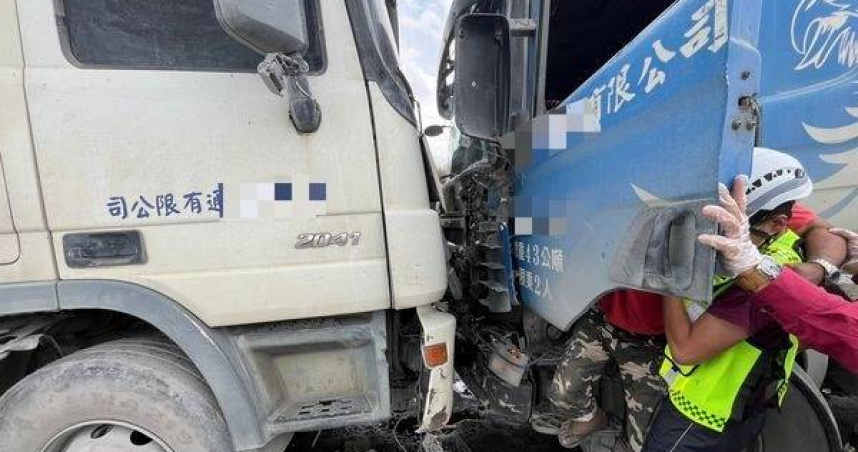 砂石車超車打滑猛撞對向車釀傷。（圖／翻攝畫面）
