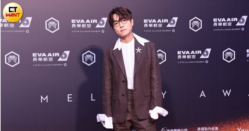 林家謙為了金曲獎今天早上抵達台灣。（圖／本刊攝影組）