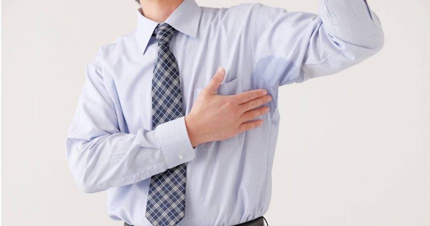 原PO表示，她超愛聞男友腋下。（示意圖／photoAC）