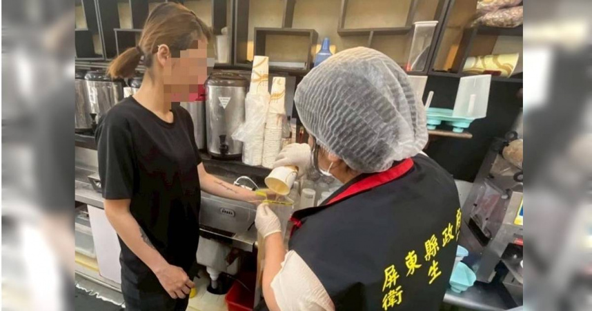 夏天冷飲冰品消暑，食藥署今天公布稽查結果，多家知名品牌上榜。（圖／食藥署提供）