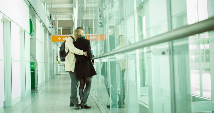 「機場分手術」在社群上掀起討論，許多情侶選擇暫時分開行動，以減少旅程中的摩擦。（示意圖／Pixabay）