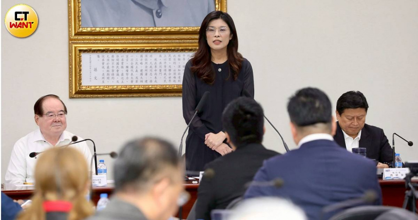 鄭麗文表示，不但要朝野和解，兩岸也要和解，不能每天劍拔弩張，兵凶戰危。（圖／方萬民攝）