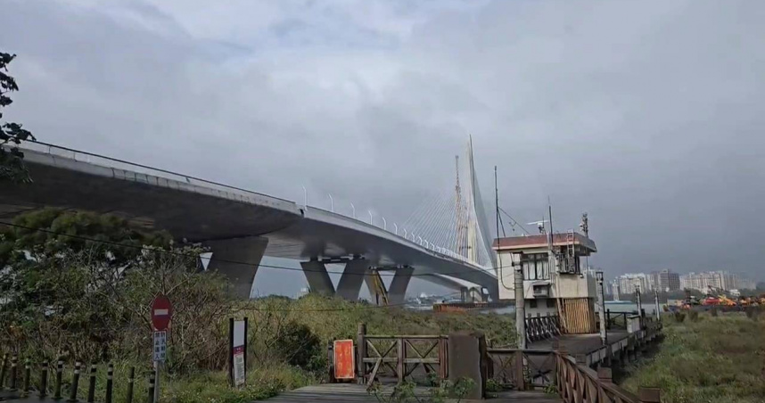 好吵! 淡江大橋"低頻蜂鳴聲"頻傳 嚴重影響居民生活（圖／民視新聞）
