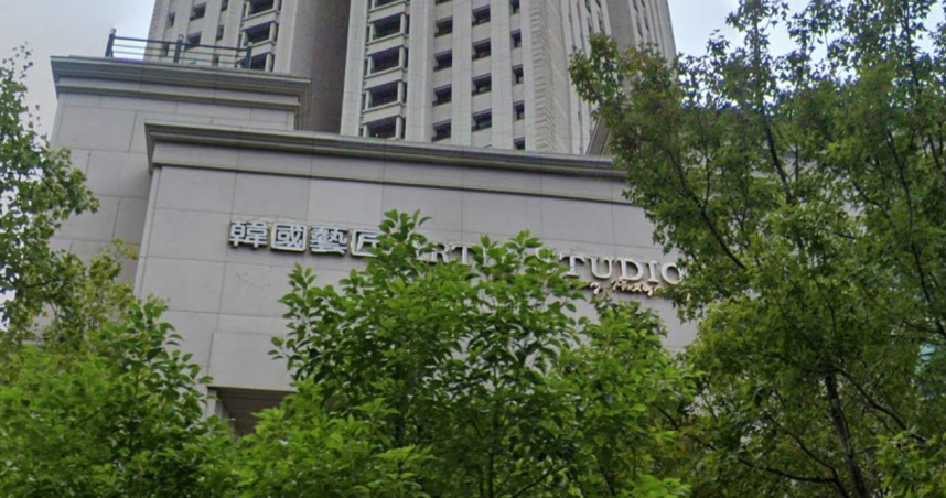 知名高端韓式婚紗品牌「韓國藝匠」近期爆出營運異常。（圖／翻攝自Google Map）