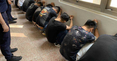 竹東青少年大混戰 快打警出動拔槍喝止