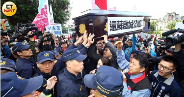 【卡神輸了3】謝系網軍重傷 英派與新系爭老大?