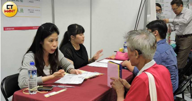 年後徵才2/1開跑 鼎泰豐時薪上看200元