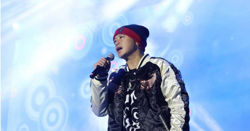 彈頭創作的經典歌曲〈最後一頁〉，在浙江衛視奪得2024年頻道總播放量冠軍，點閱數突破兩千萬次。（圖／美秀創意提供）