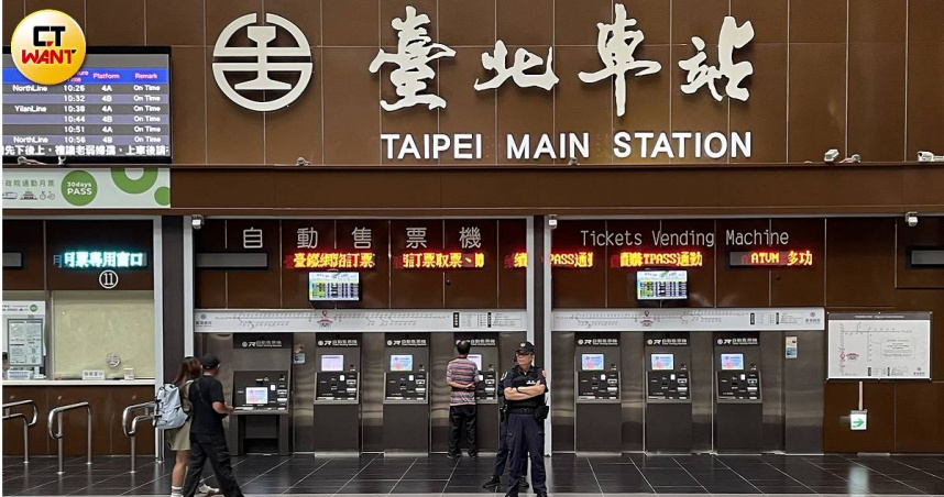 「全球大眾運輸最佳的19個城市」，其中台北以便利的交通路網躋身第5名。圖為台北火車站。（圖／林則澄攝）